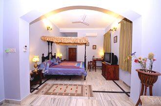 WelcomHeritage Koolwal Kothi, Nawalgarh 3